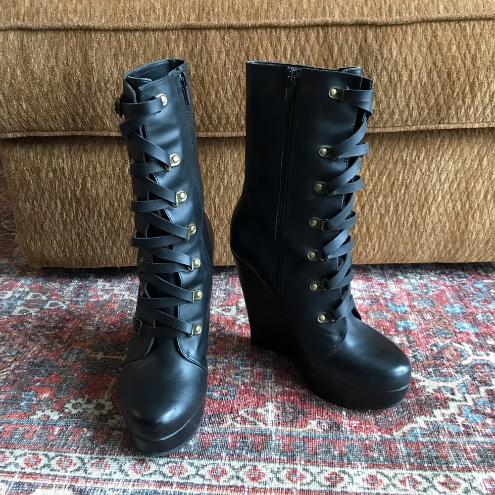 Kelsi Dagger - Hettie Platform Wedge Booties